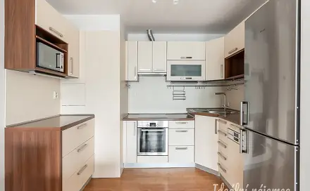 Pronájem bytu 3+kk 67 m²