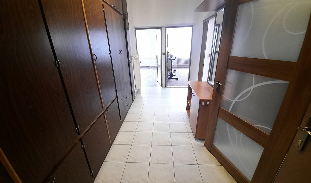 Prodej domu 168 m² s pozemkem 793 m², Opava – náhled fotky 6