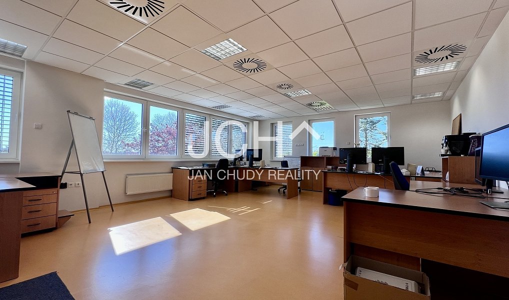 Pronájem kanceláře 99 m², Uničov – náhled fotky 18