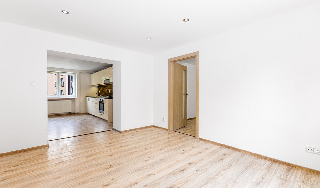 Pronájem bytu 2+1 50 m², Ostrava – fotka 1 z 11