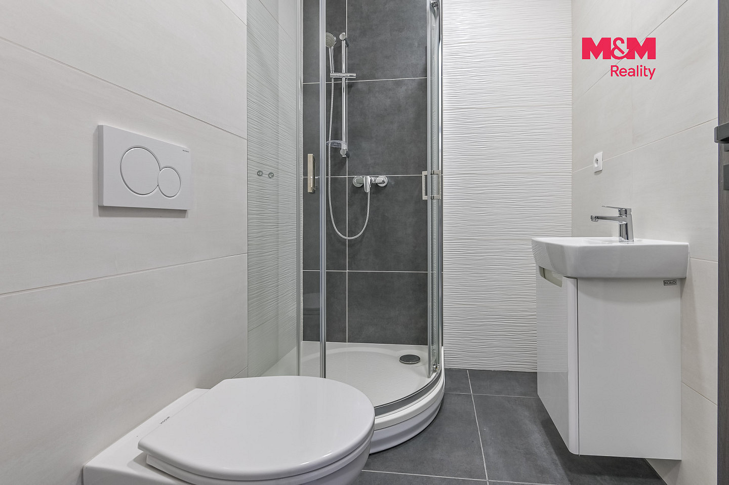 Pronájem bytu 2+kk 53 m² – fotografie 2