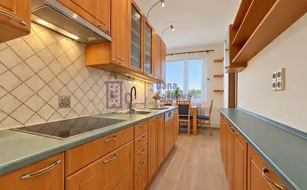 Pronájem bytu 3+1 64 m², sídliště U Nádraží, Jindřichův Hradec - Jindřichův Hradec II