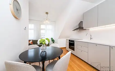 Prodej bytu 4+kk 117 m², Chodská, Praha 2 - Vinohrady