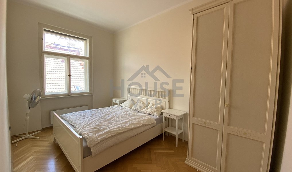Pronájem bytu 3+1 89 m², Praha – náhled fotky 5