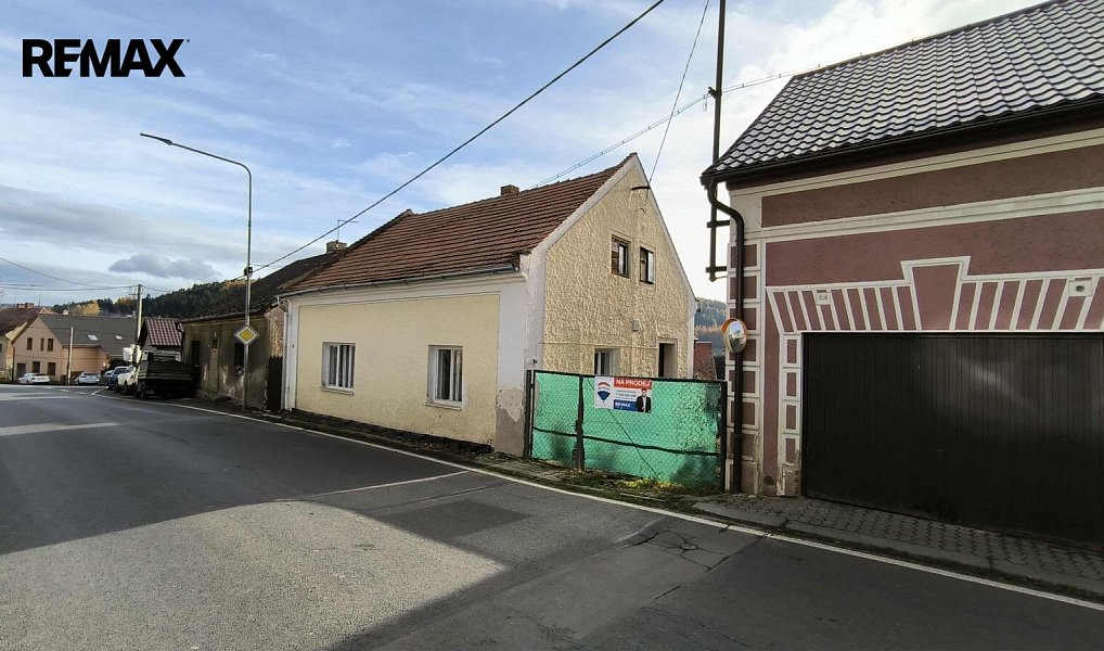 Prodej domu 75 m² s pozemkem 268 m², Chyše – fotka 1 z 32
