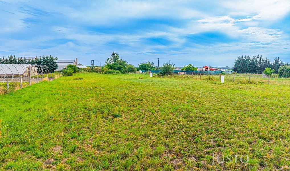 Prodej stavebního pozemku 866 m², Dřísy – náhled fotky 9