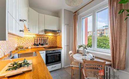 Prodej bytu 2+1 49 m², Africká, Praha 6 - Vokovice