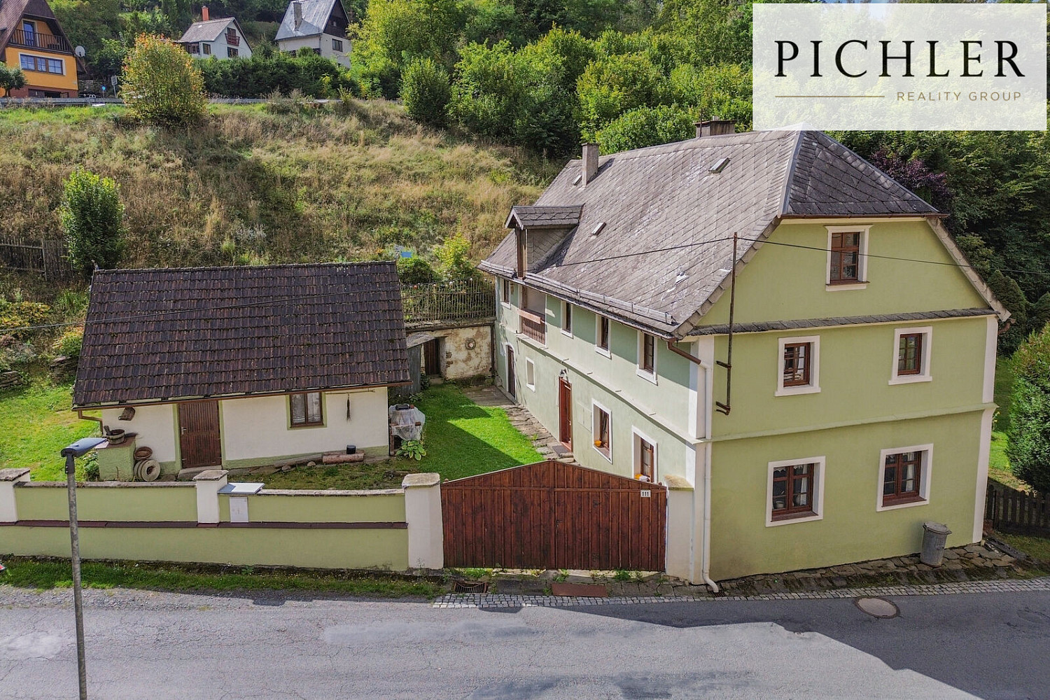 Prodej domu 158 m² s pozemkem 1 450 m² – fotografie 2