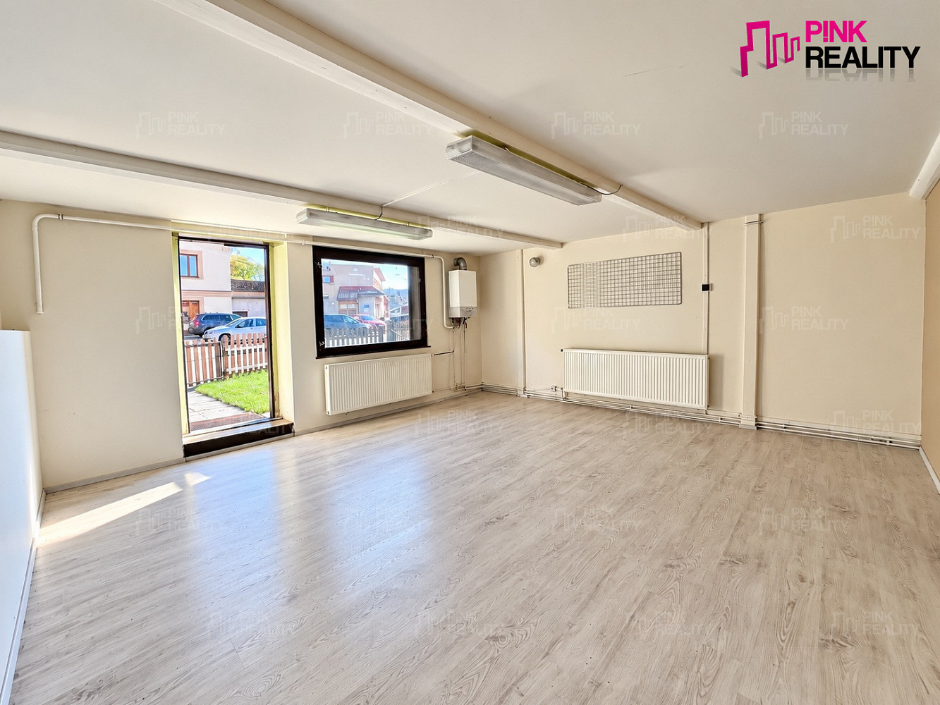 Pronájem skladovacích prostor 56 m² – fotografie 3