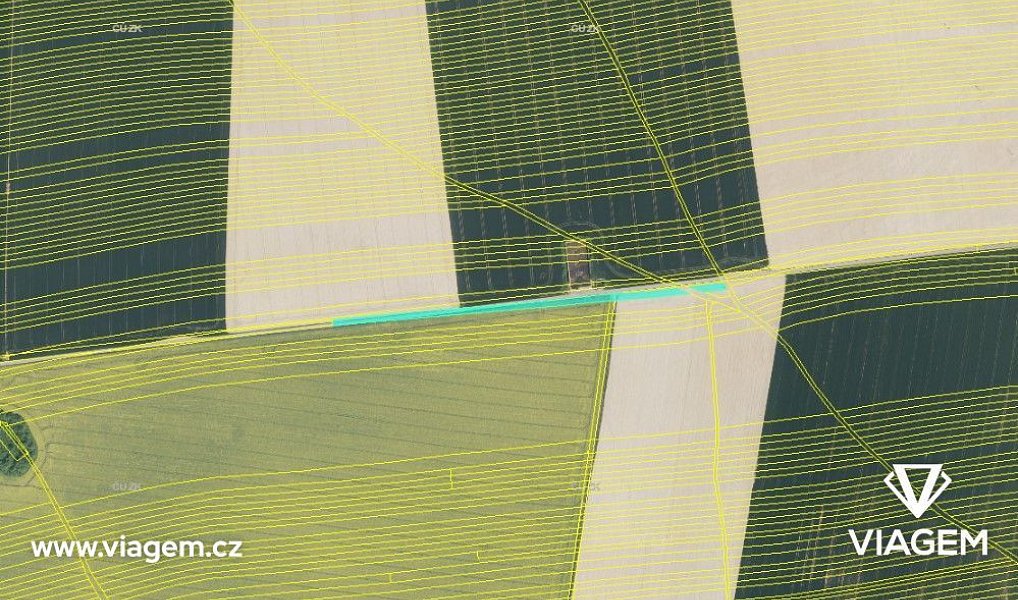Prodej pole 1 924 m², Staré Město – náhled fotky 3