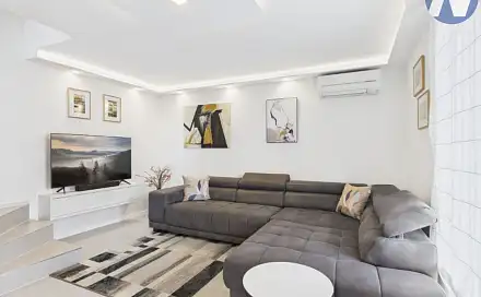 Prodej bytu 3+1 106 m², Pula, Grad Pula, Chorvatsko