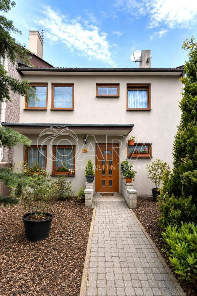 Prodej domu 137 m² s pozemkem 265 m²