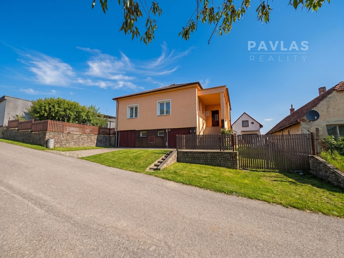 Prodej domu 181 m² s pozemkem 797 m²