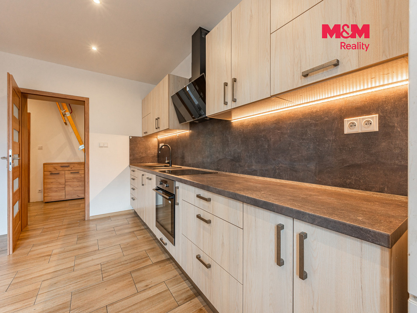 Prodej domu 143 m² s pozemkem 1 514 m² – fotografie 5