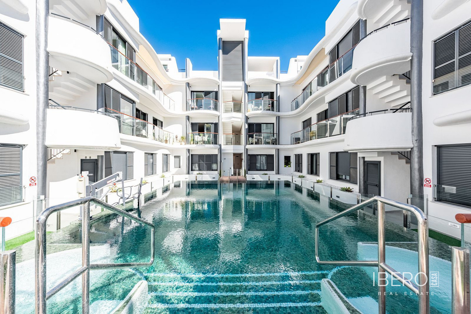 Piso 4+kk – Estepona, Barriada Islas Canarias - Vista 2