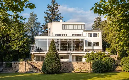 Pronájem domu 1 200 m² s pozemkem 3 532 m², Praha 5