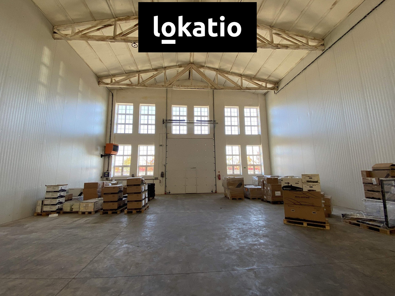 Pronájem skladovacích prostor 1 300 m² – fotografie 2