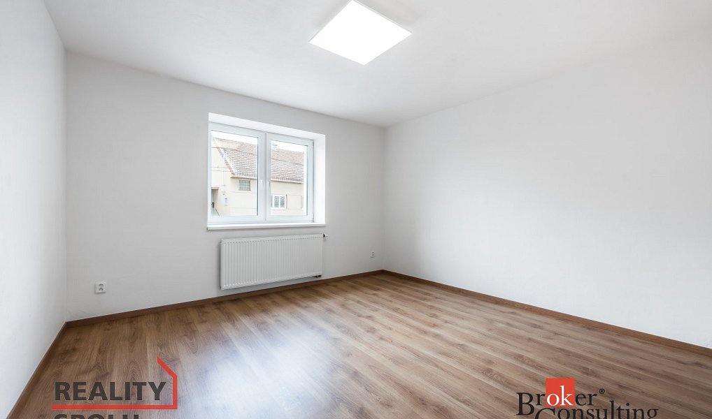 Prodej domu 216 m² s pozemkem 605 m², Bučovice – náhled fotky 23
