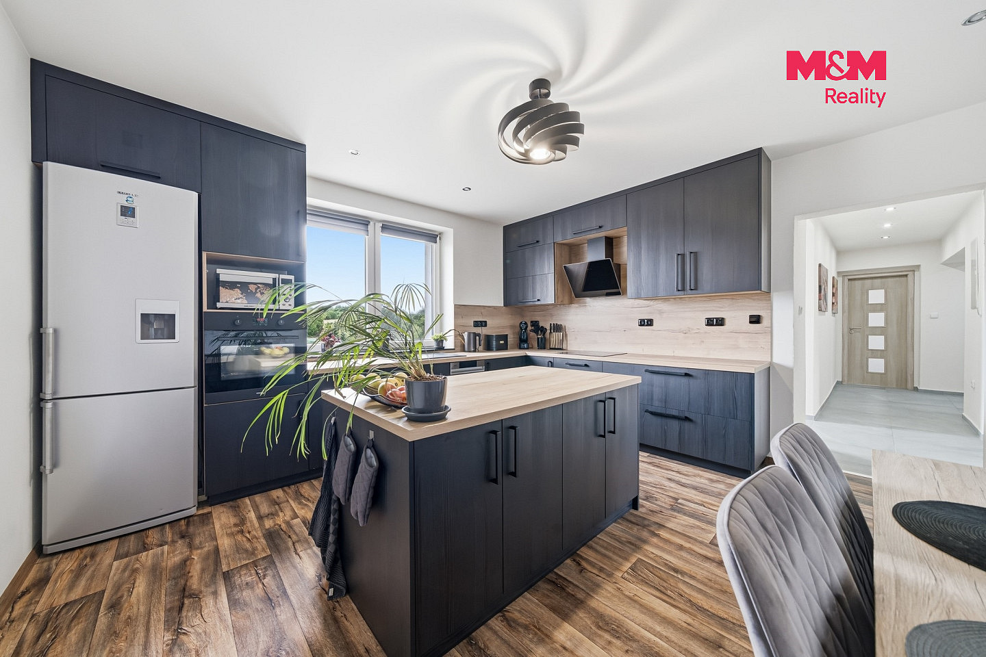 Prodej domu 366 m² s pozemkem 833 m² — photo 3