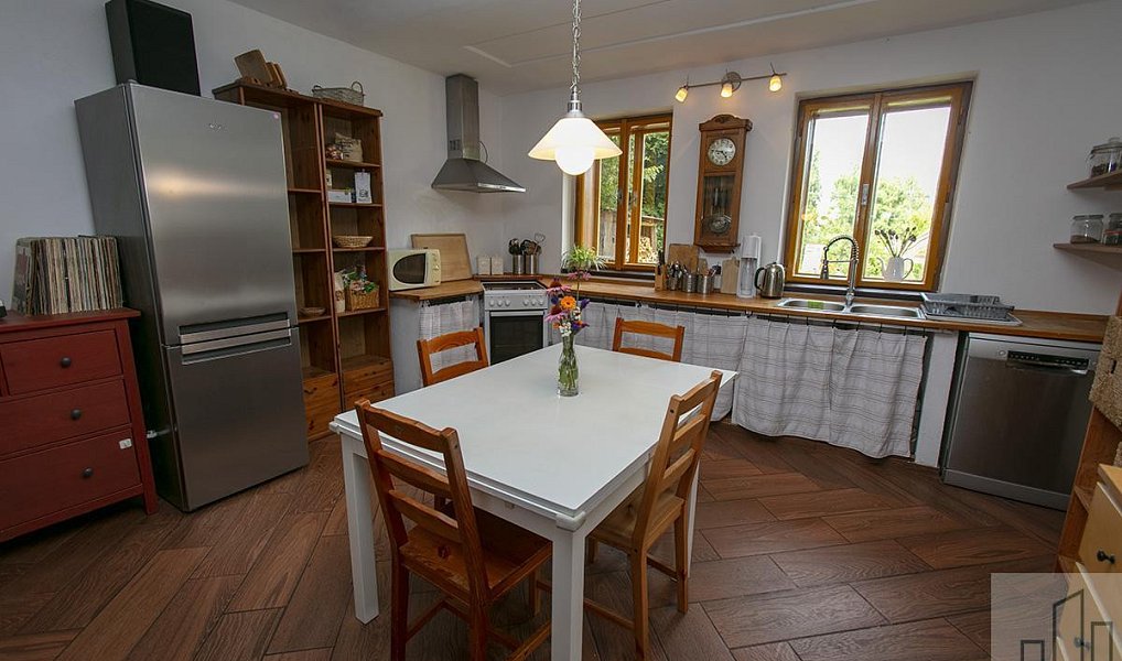 Prodej domu 170 m² s pozemkem 1 969 m², Štoky – náhled fotky 10