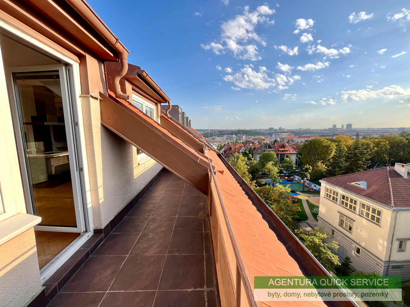 Pronájem bytu 5+kk 150 m²