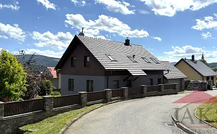 Prodej domu 162 m² s pozemkem 733 m², Karlova, Kašperské Hory, okres Klatovy