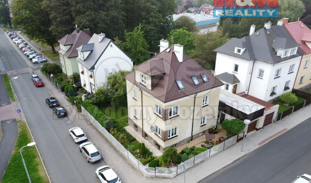 Prodej domu 270 m² s pozemkem 439 m², Aš – náhled fotky 25