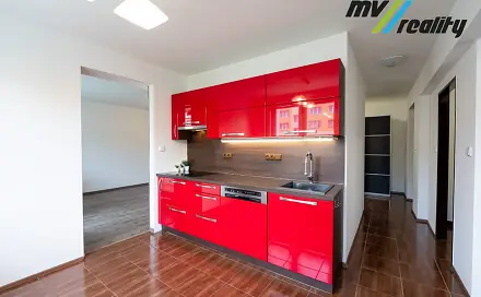 Prodej bytu 3+1 86 m², V Horkách, Pečky, okres Kolín