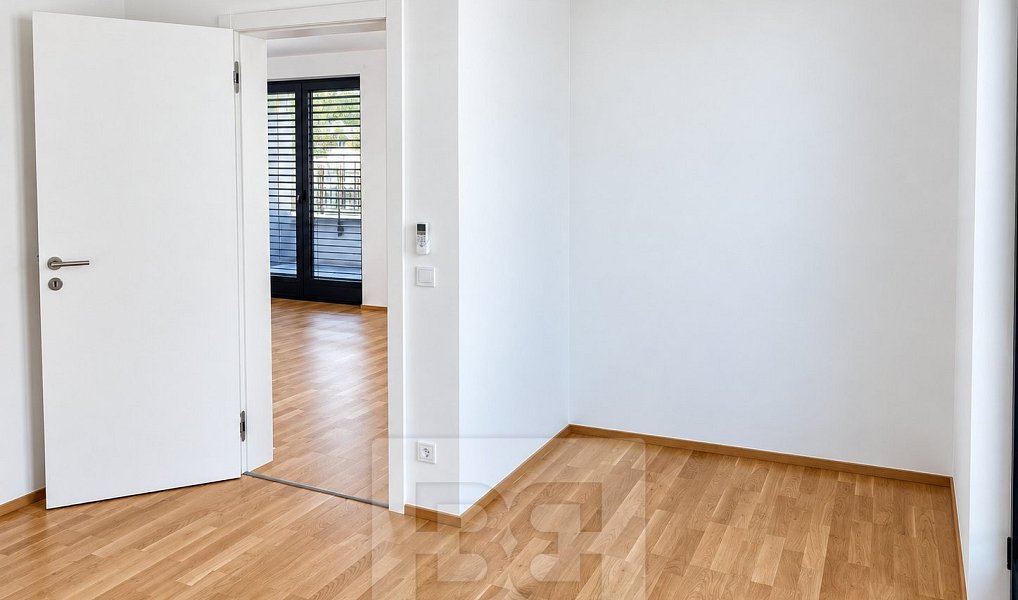 Pronájem bytu 2+kk 78 m², Praha – náhled fotky 9
