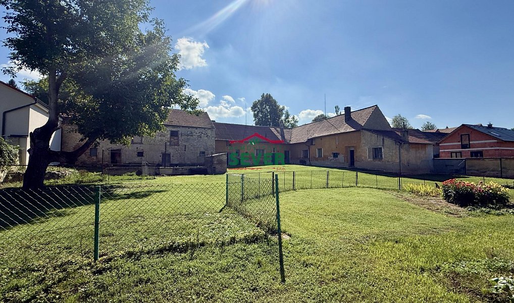 Prodej domu 241 m² s pozemkem 1 596 m², Křesín – náhled fotky 30