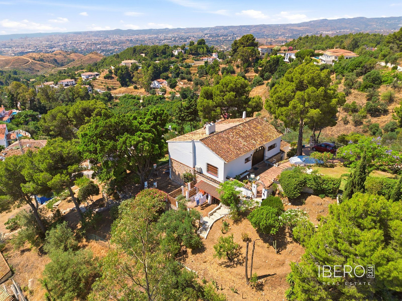 Prodej domu 311 m² s pozemkem 3 000 m²