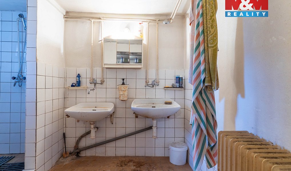 Prodej výrobních prostor 180 m², Bedihošť – náhled fotky 30