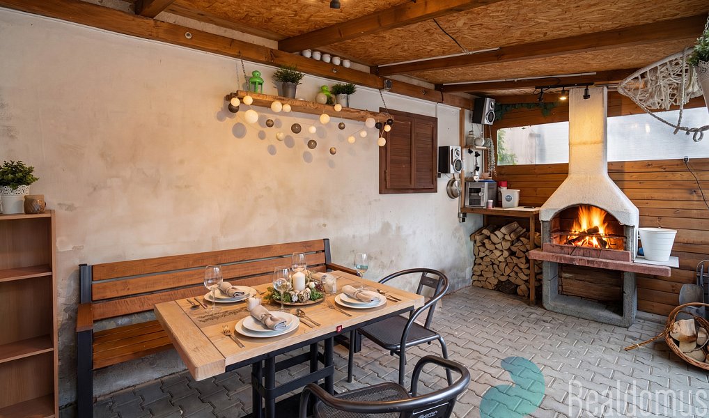 Prodej domu 132 m² s pozemkem 212 m², Lišov – náhled fotky 16