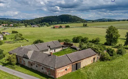 Prodej domu 180 m² s pozemkem 3 506 m², Linhartice, okres Svitavy