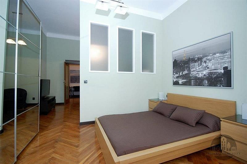 Pronájem pokoje 64 m² — photo 2