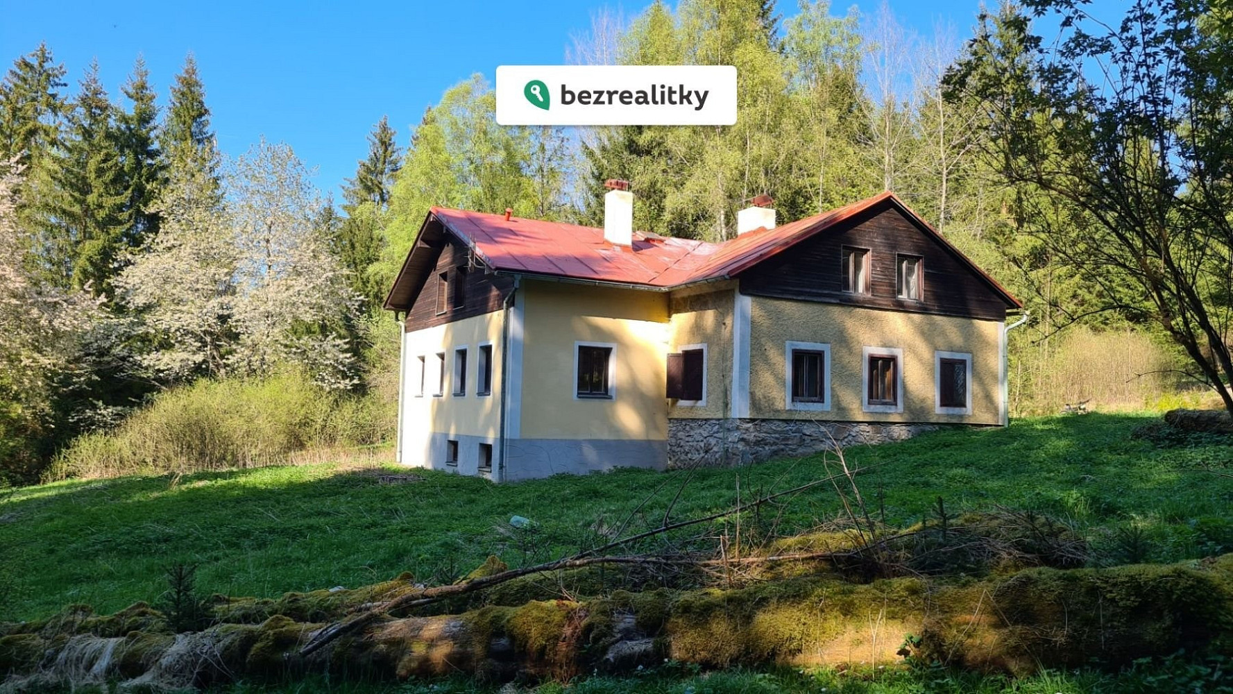 Prodej domu 251 m² s pozemkem 9 967 m²