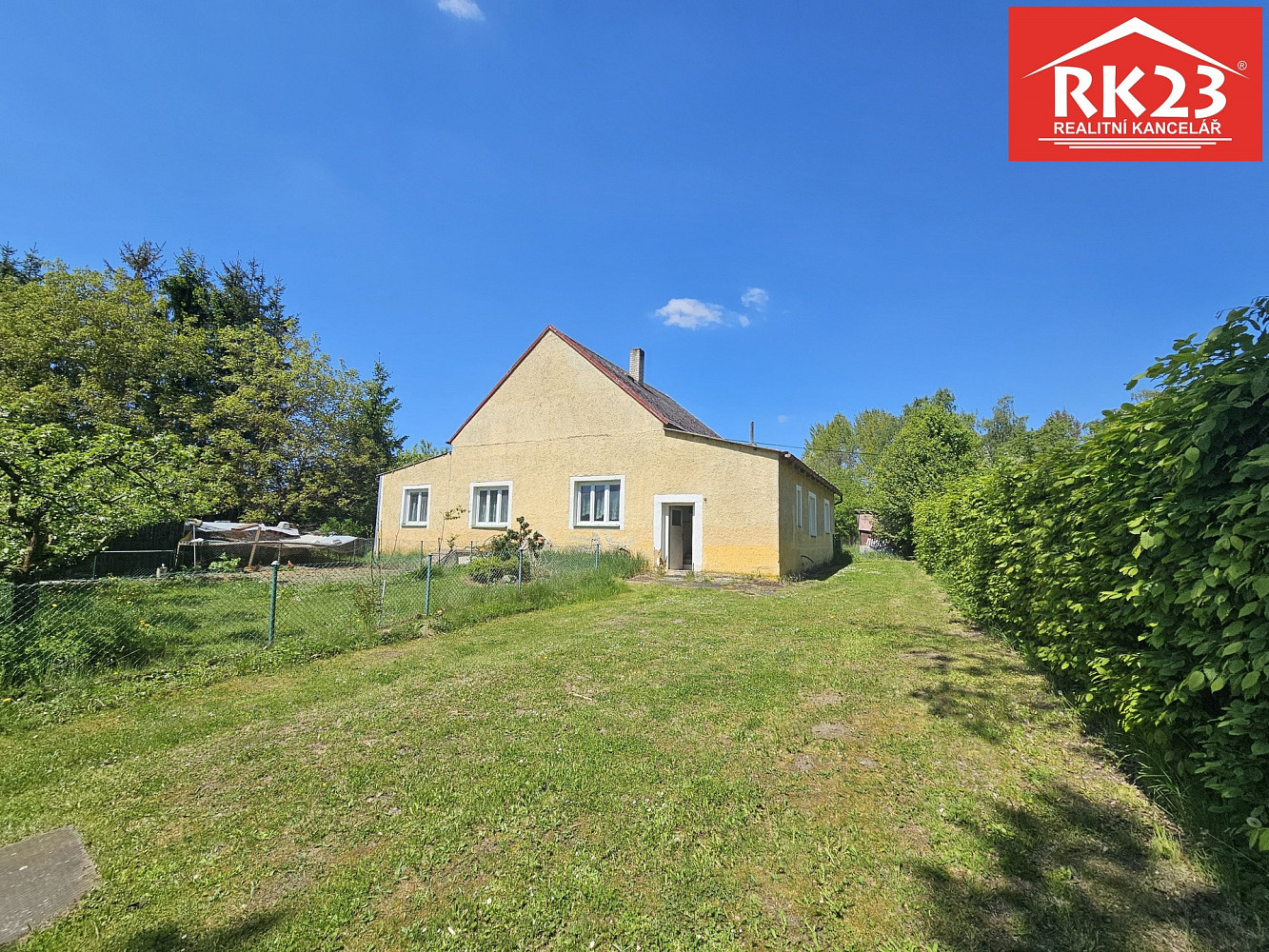 Prodej domu 100 m² s pozemkem 795 m²