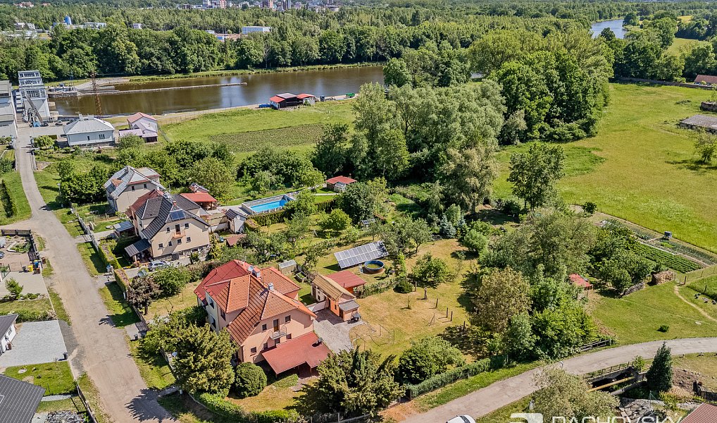 Prodej domu 170 m² s pozemkem 1 397 m², Pardubice – náhled fotky 34