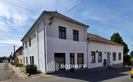 Prodej komerčního objektu (jiného typu) 459 m², Klapý, okres Litoměřice