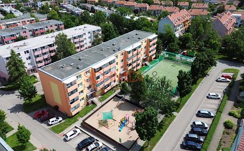 Prodej bytu 2+1 56 m², U Větrolamu, Hustopeče, okres Břeclav