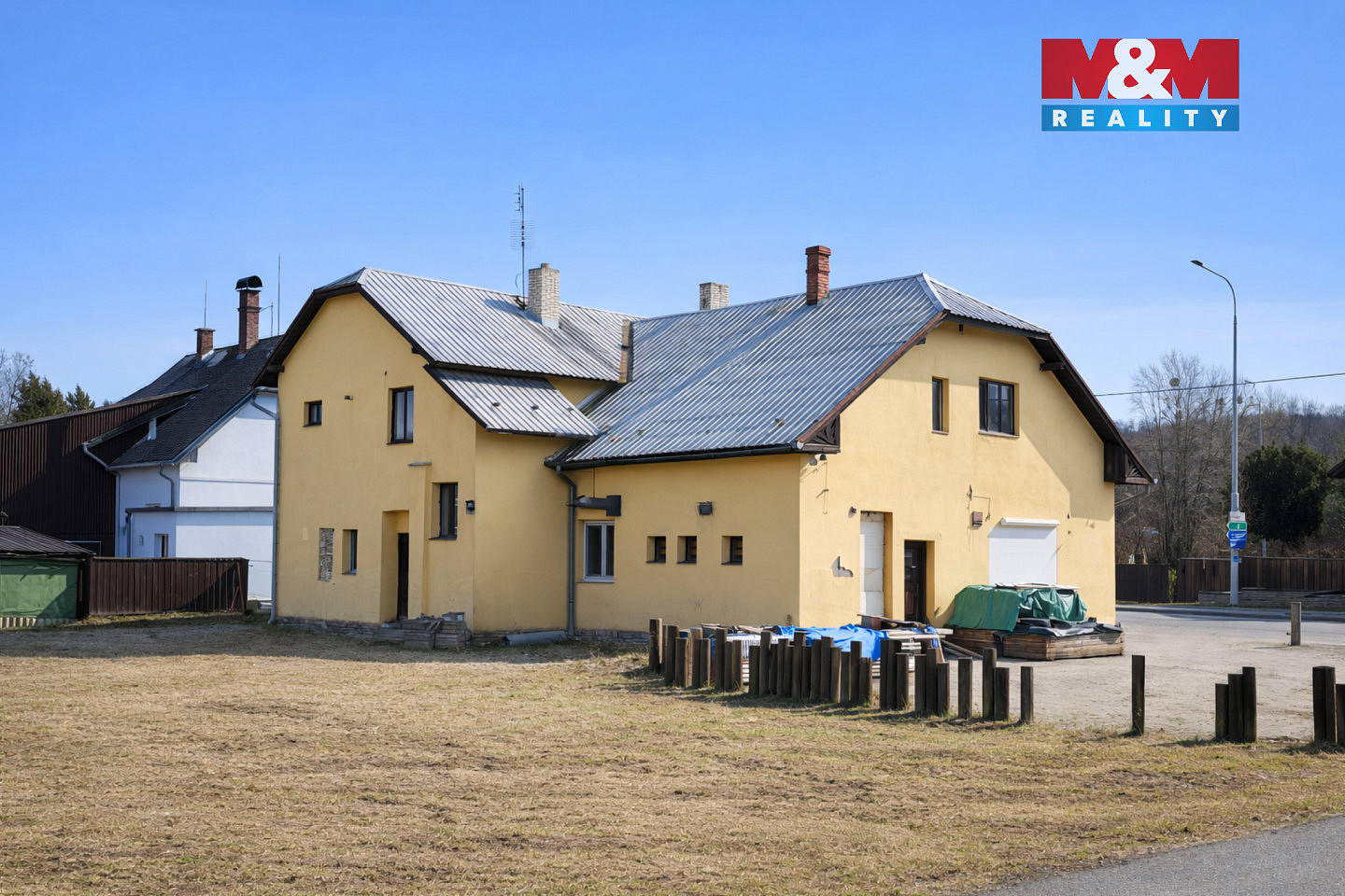 Prodej domu 350 m² s pozemkem 1 403 m² – fotografie 2