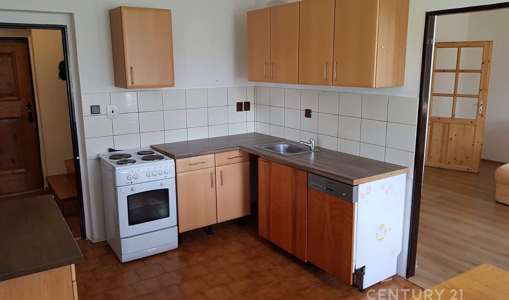 Prodej nájemního domu, činžáku 600 m², Kamenný Újezd – náhled fotky 57