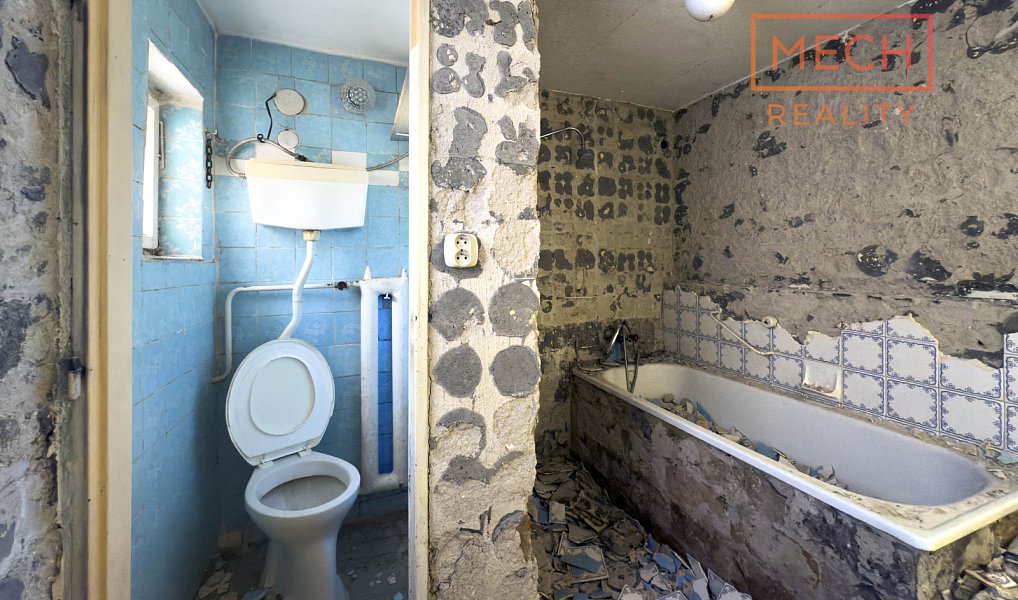 Prodej domu 140 m² s pozemkem 1 444 m², Hluboké Mašůvky – náhled fotky 12