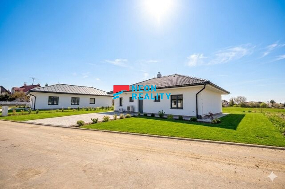 Prodej domu 101 m² s pozemkem 853 m²