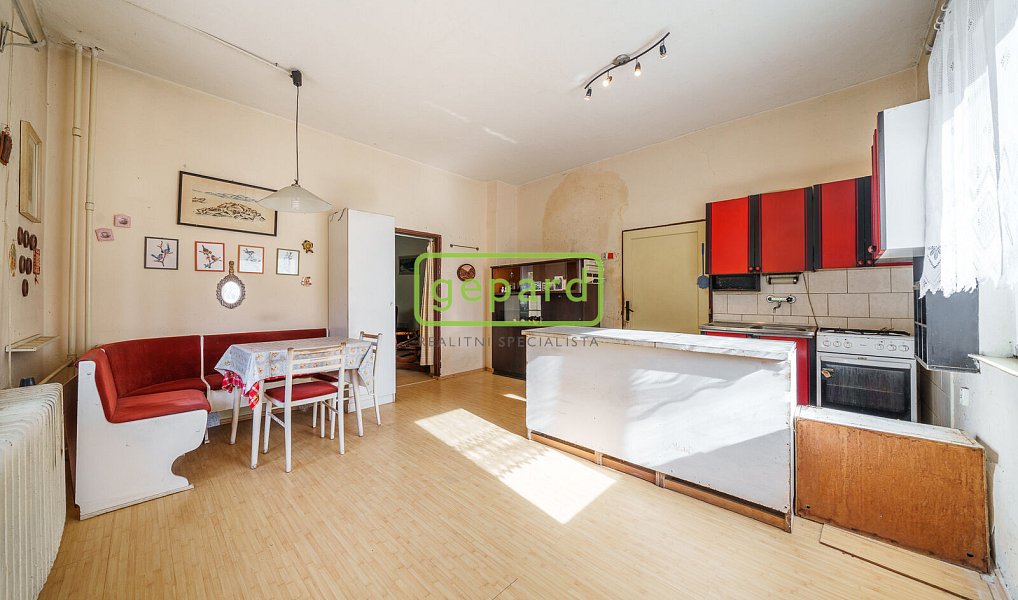 Prodej domu 200 m² s pozemkem 813 m², Chodov – náhled fotky 5