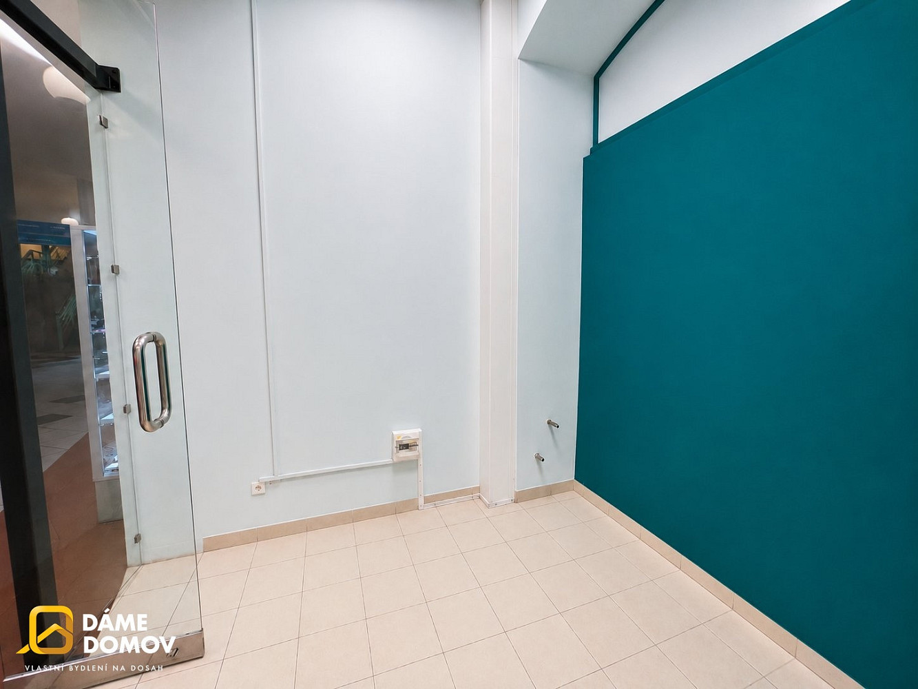 Pronájem obchodních prostor 10 m² – fotografie 4