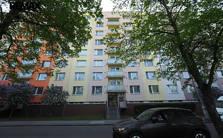 Pronájem bytu 1+1 36 m², Štefánikova, Hradec Králové - Moravské Předměstí