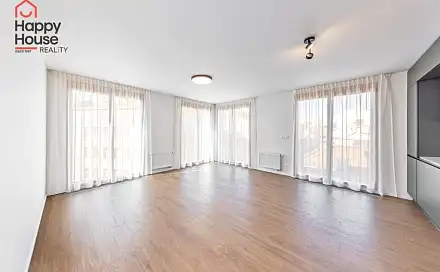 Pronájem bytu 3+kk 80 m²