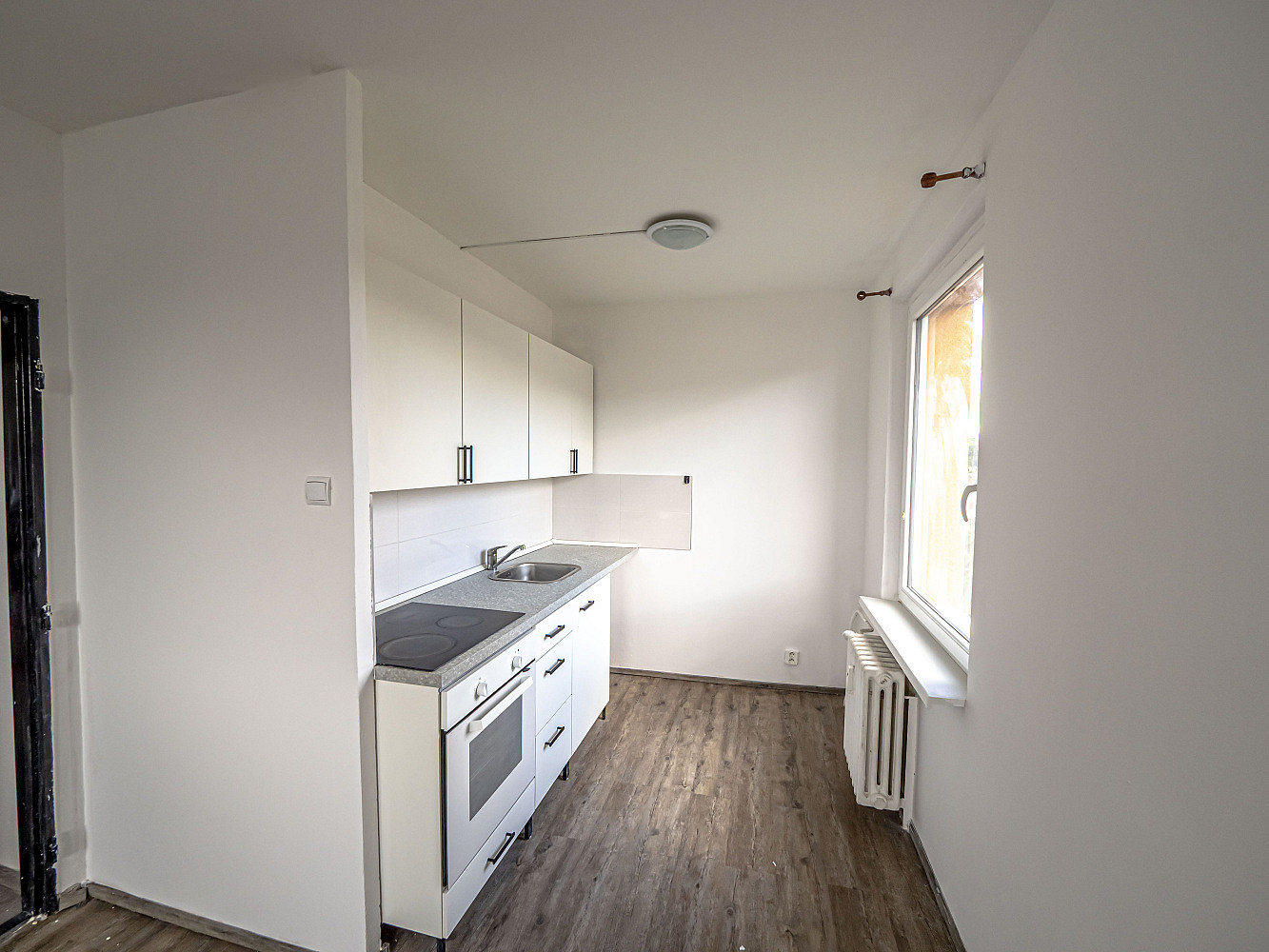 Pronájem bytu 2+kk 43 m² – fotografie 4