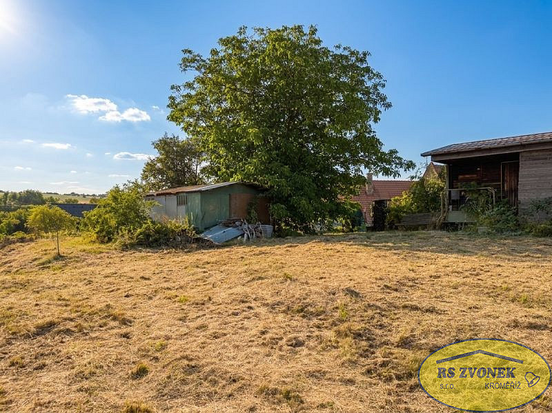 Prodej stavebního pozemku 2 608 m² – fotografie 3